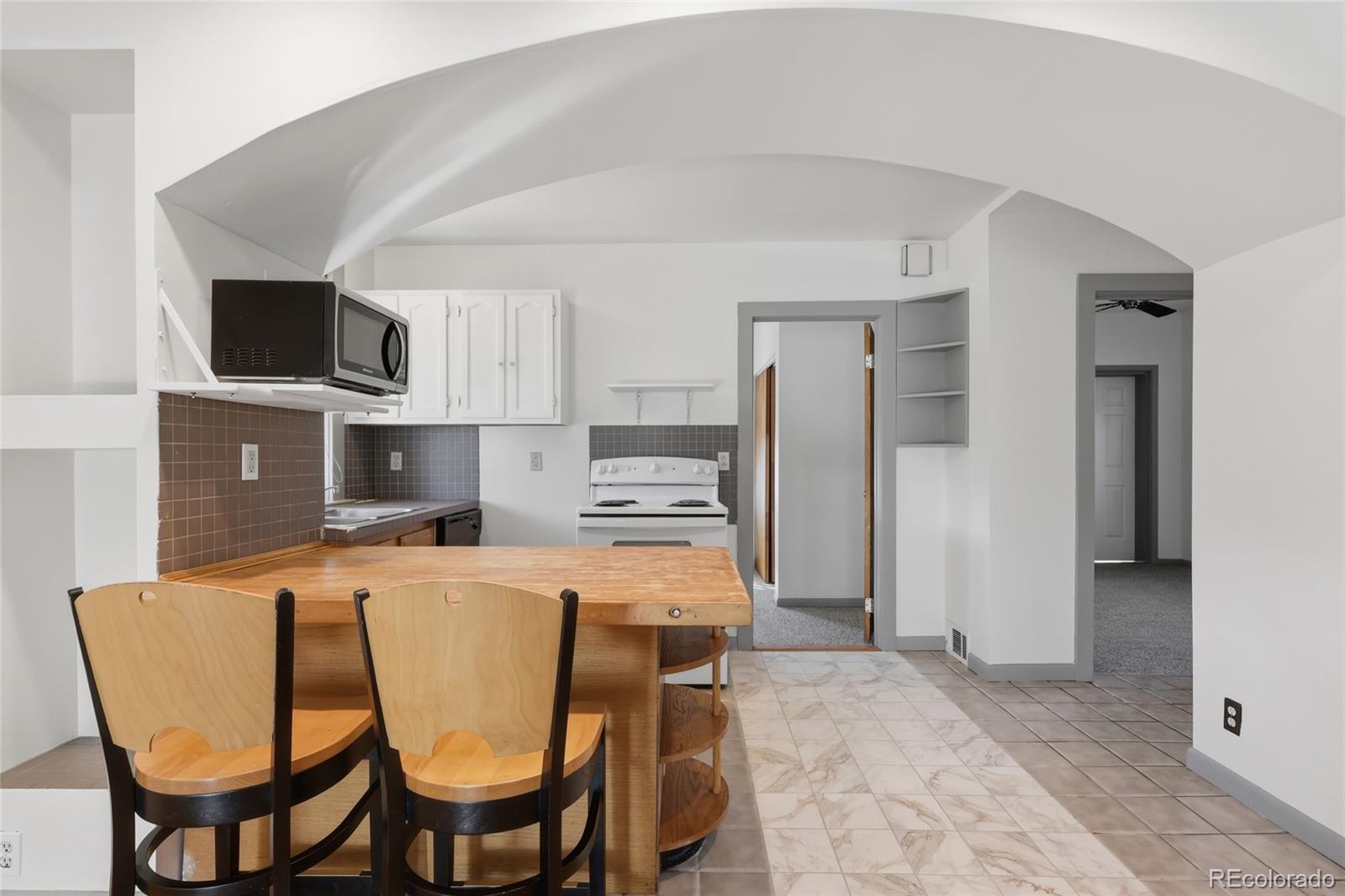 MLS Image #8 for 603 n washington street,denver, Colorado