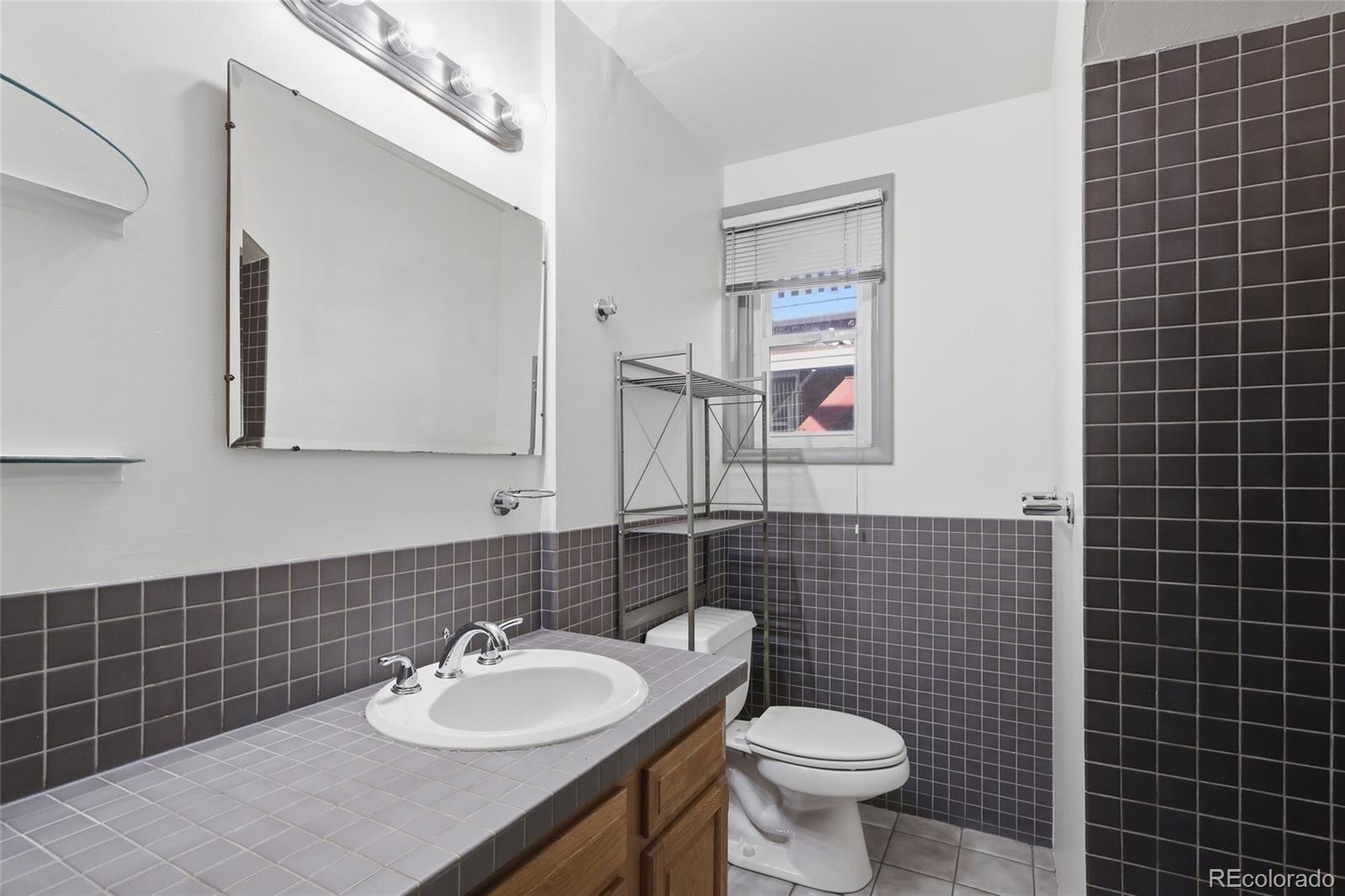 MLS Image #9 for 603 n washington street,denver, Colorado
