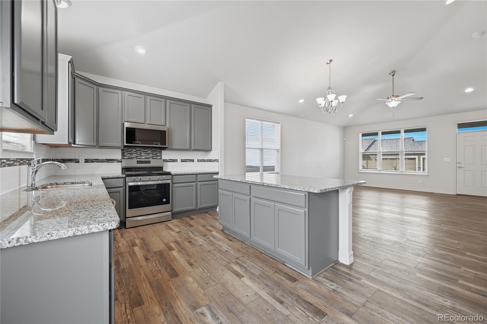 MLS Image #8 for 56300 e 25th avenue,strasburg, Colorado