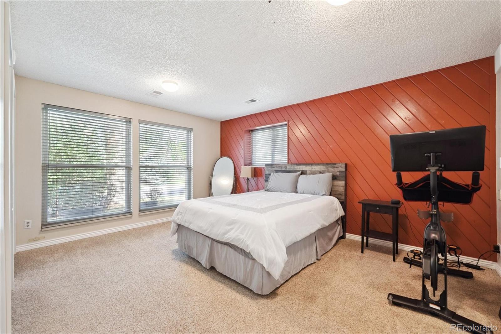 MLS Image #15 for 2276 s dayton street,denver, Colorado