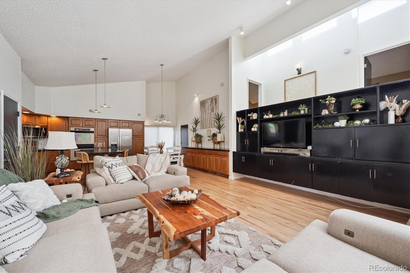 MLS Image #8 for 2276 s dayton street,denver, Colorado