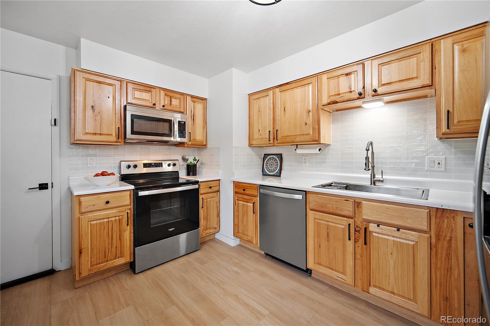 MLS Image #10 for 622  paradise lane,colorado springs, Colorado