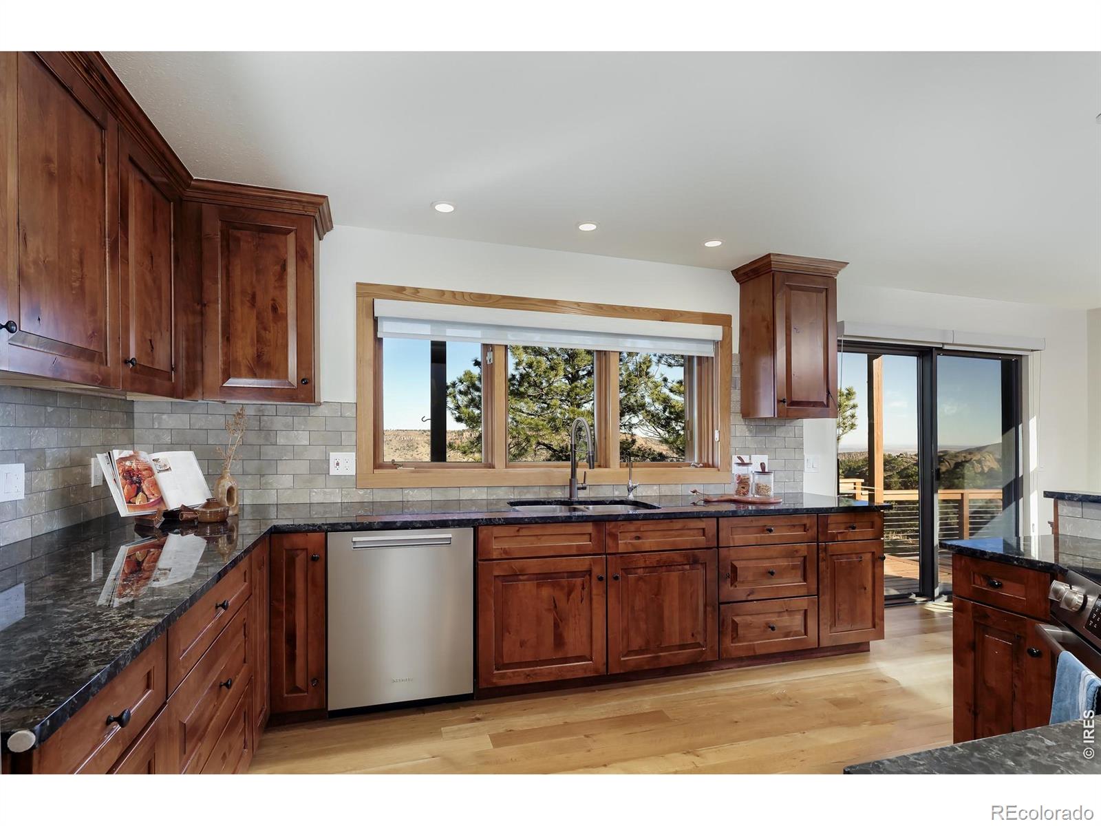 MLS Image #3 for 1893  colard lane,lyons, Colorado