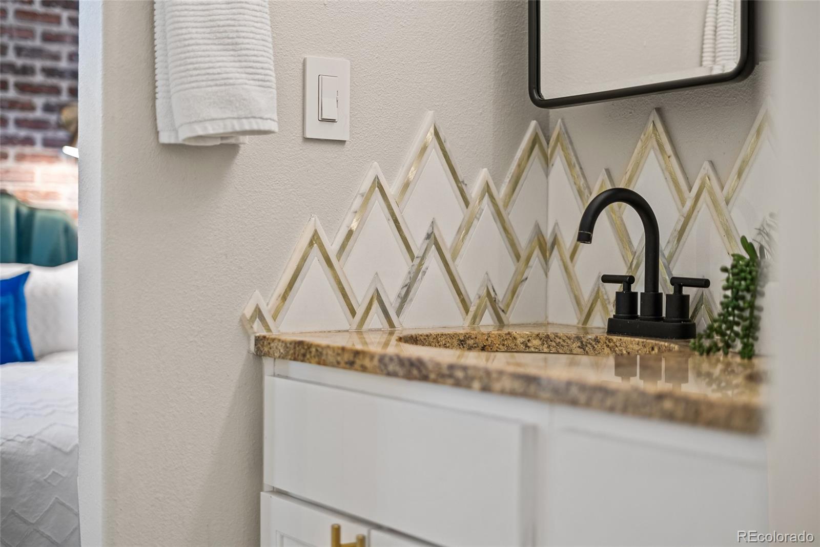 MLS Image #19 for 4975  knox court,denver, Colorado