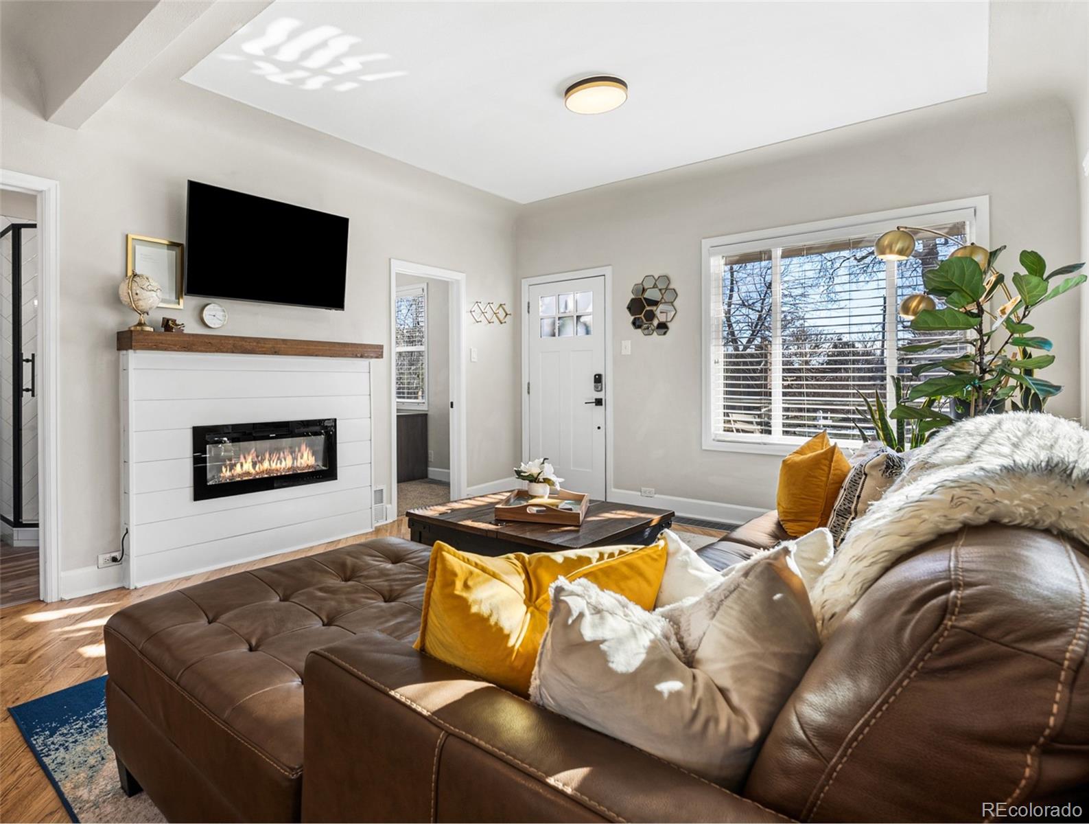 MLS Image #3 for 4975  knox court,denver, Colorado