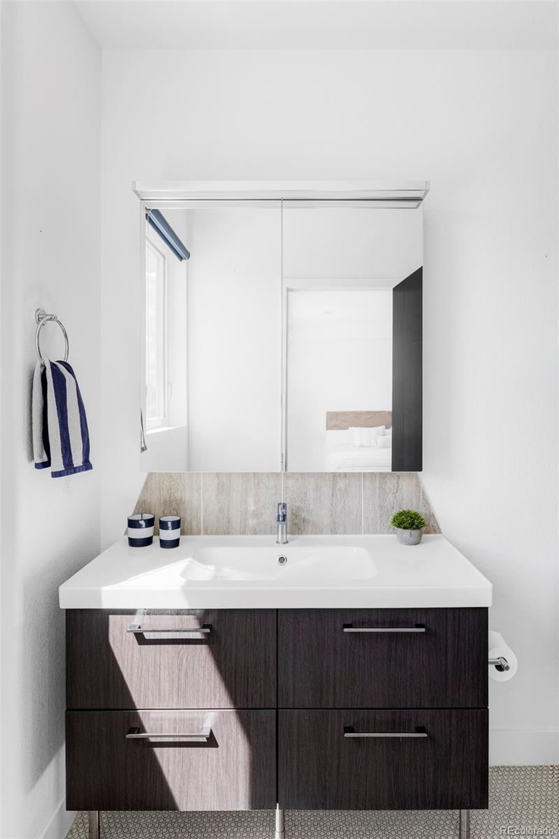 MLS Image #31 for 2740  hazel court,denver, Colorado