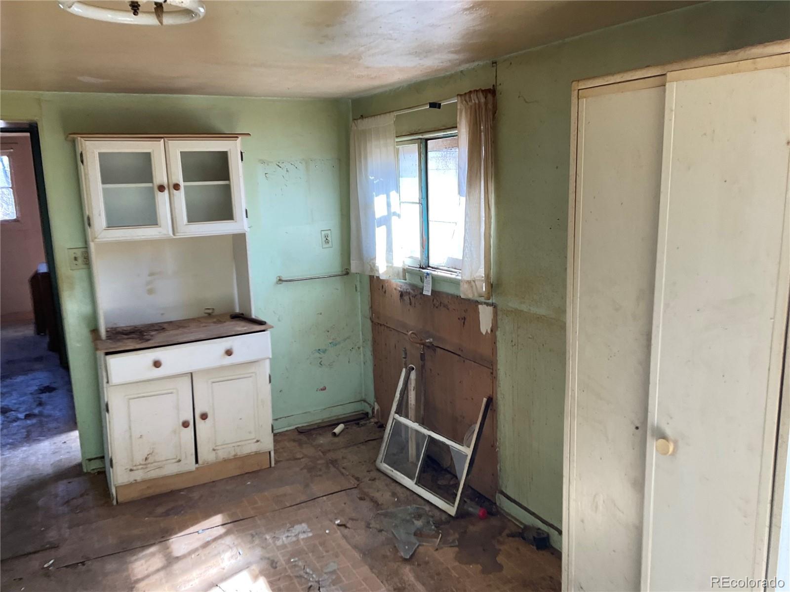 MLS Image #23 for 13050 w 58th avenue,arvada, Colorado