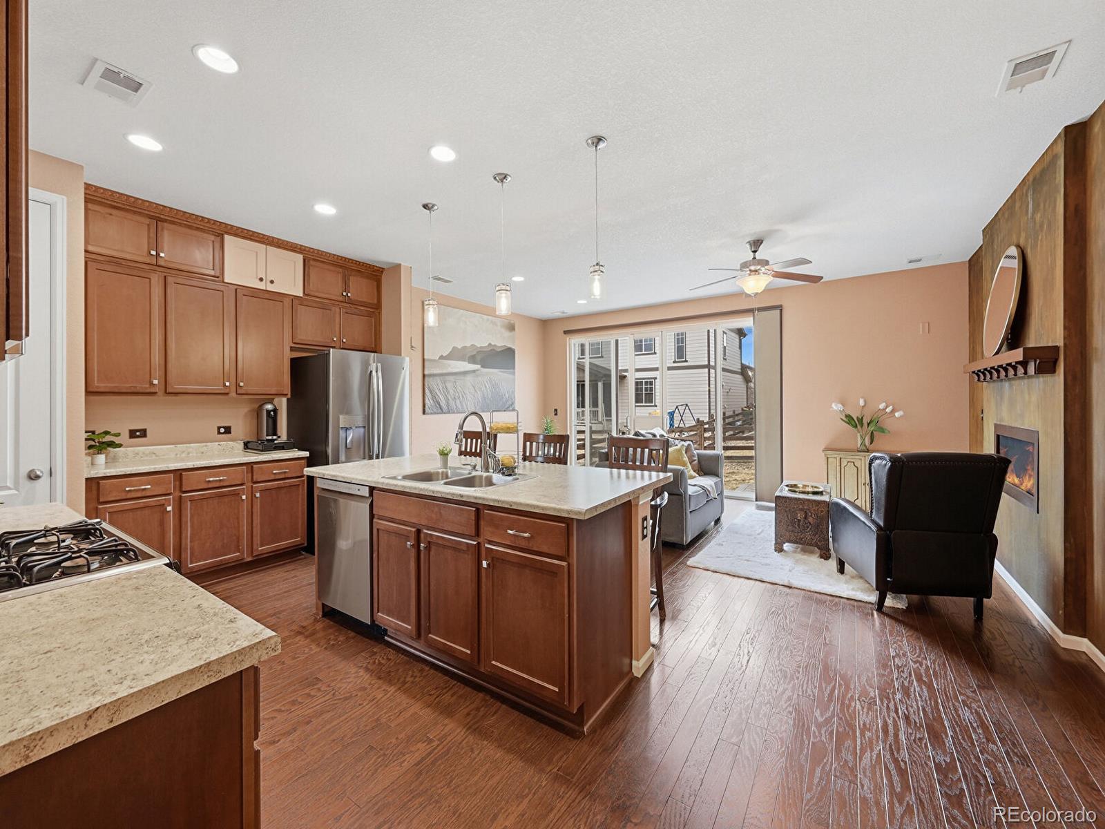 MLS Image #11 for 5006 s wenatchee street,aurora, Colorado