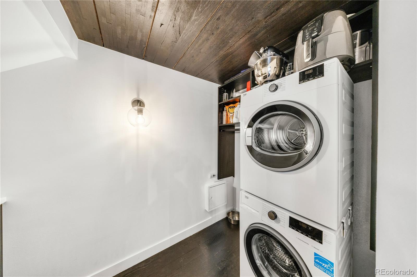 MLS Image #10 for 1090  cherokee street 303,denver, Colorado