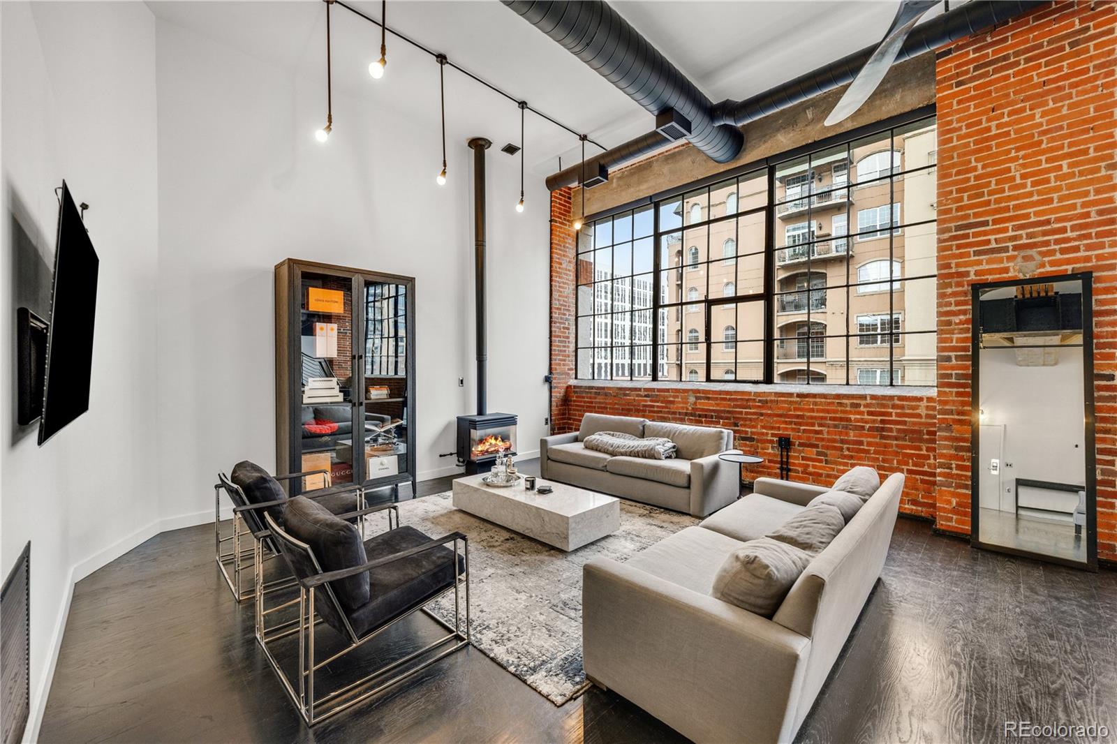 MLS Image #19 for 1090  cherokee street 303,denver, Colorado