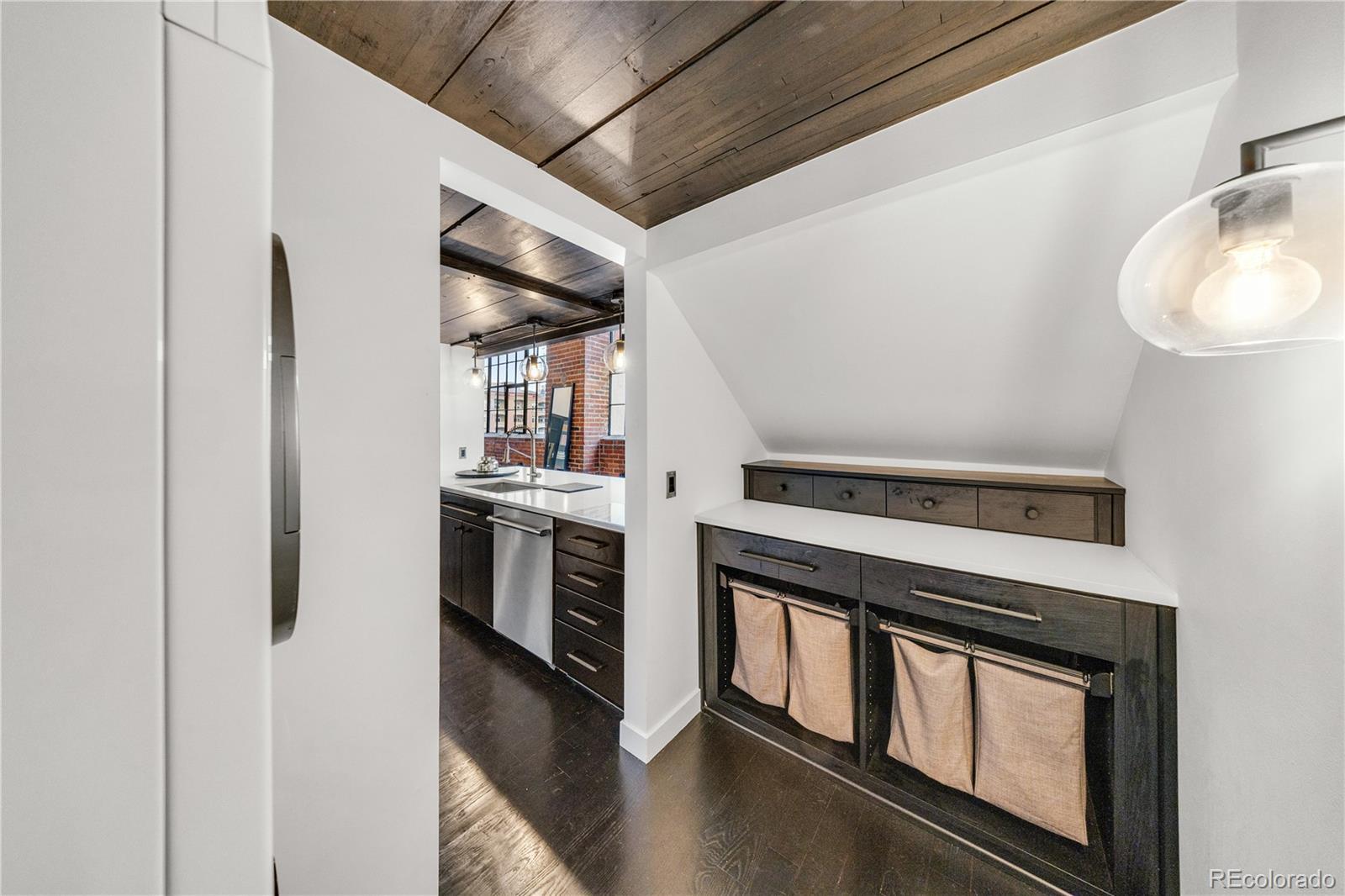 MLS Image #24 for 1090  cherokee street 303,denver, Colorado