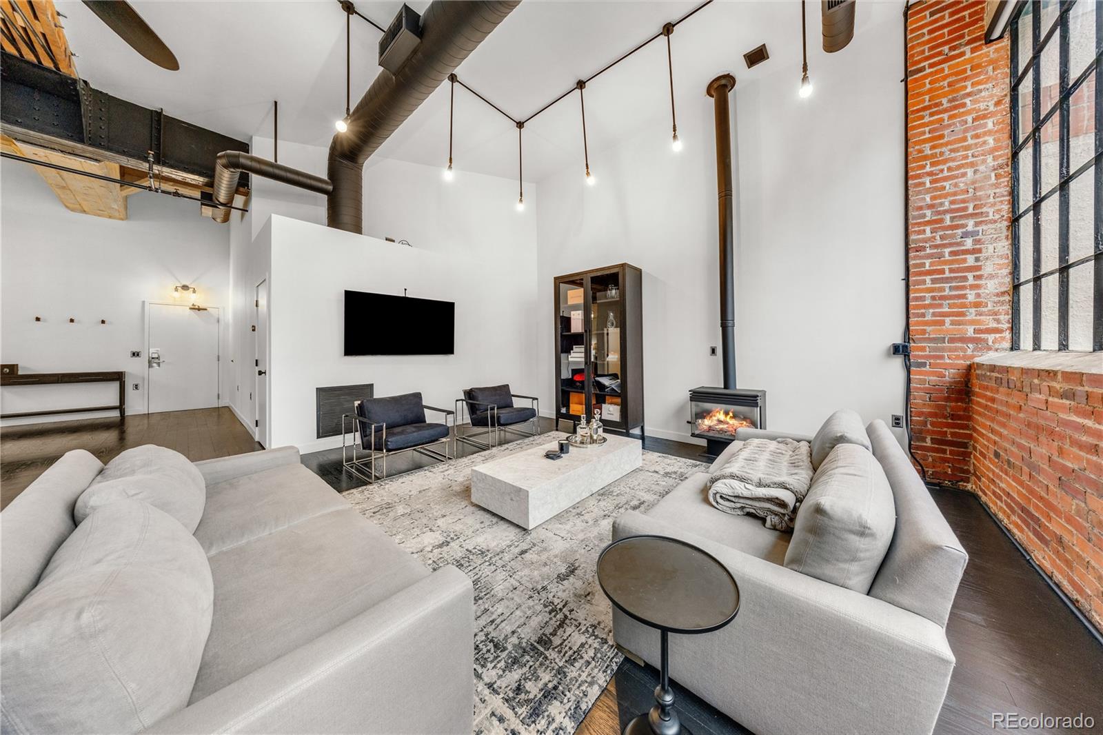 MLS Image #3 for 1090  cherokee street 303,denver, Colorado