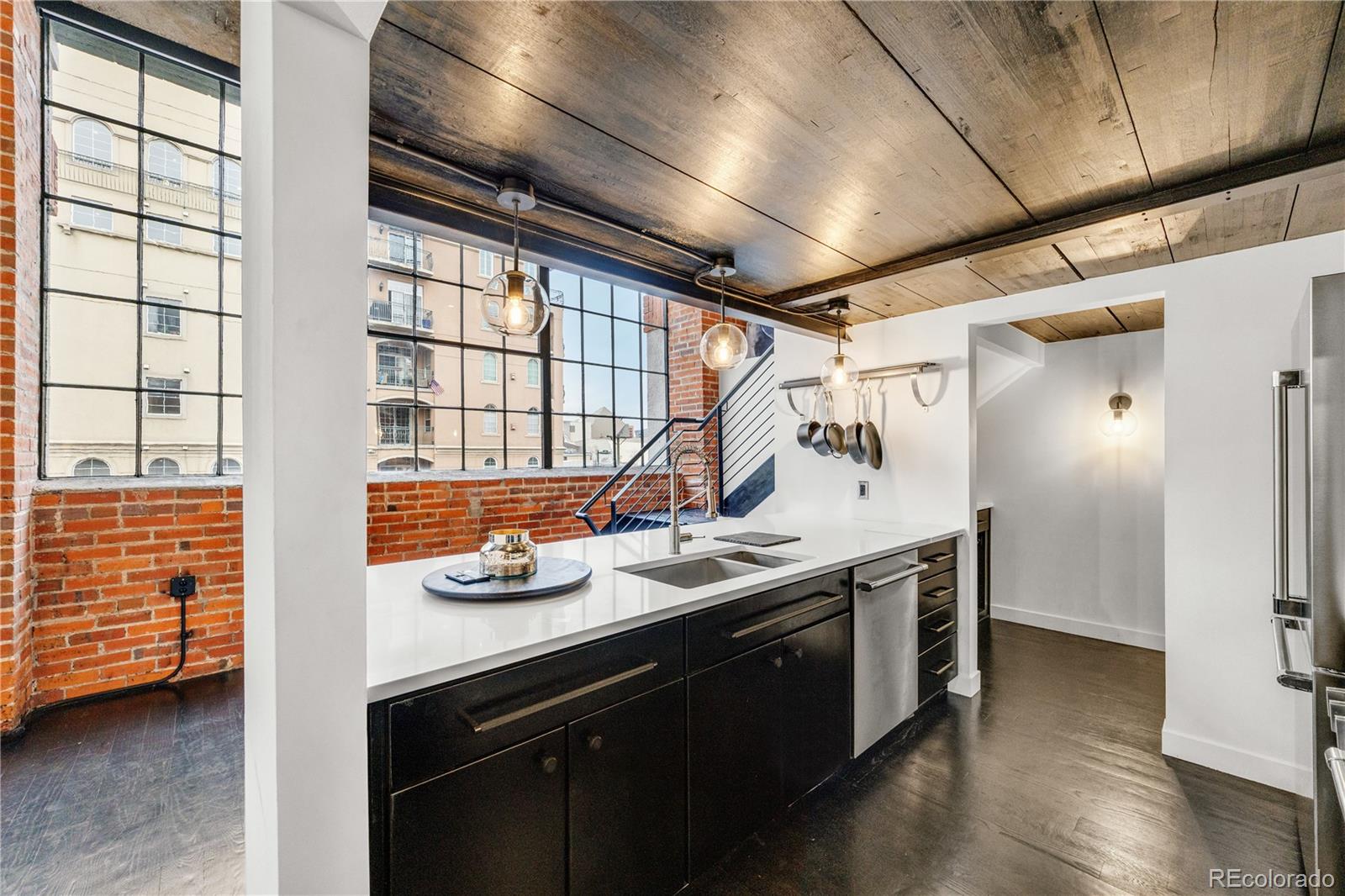 MLS Image #4 for 1090  cherokee street 303,denver, Colorado