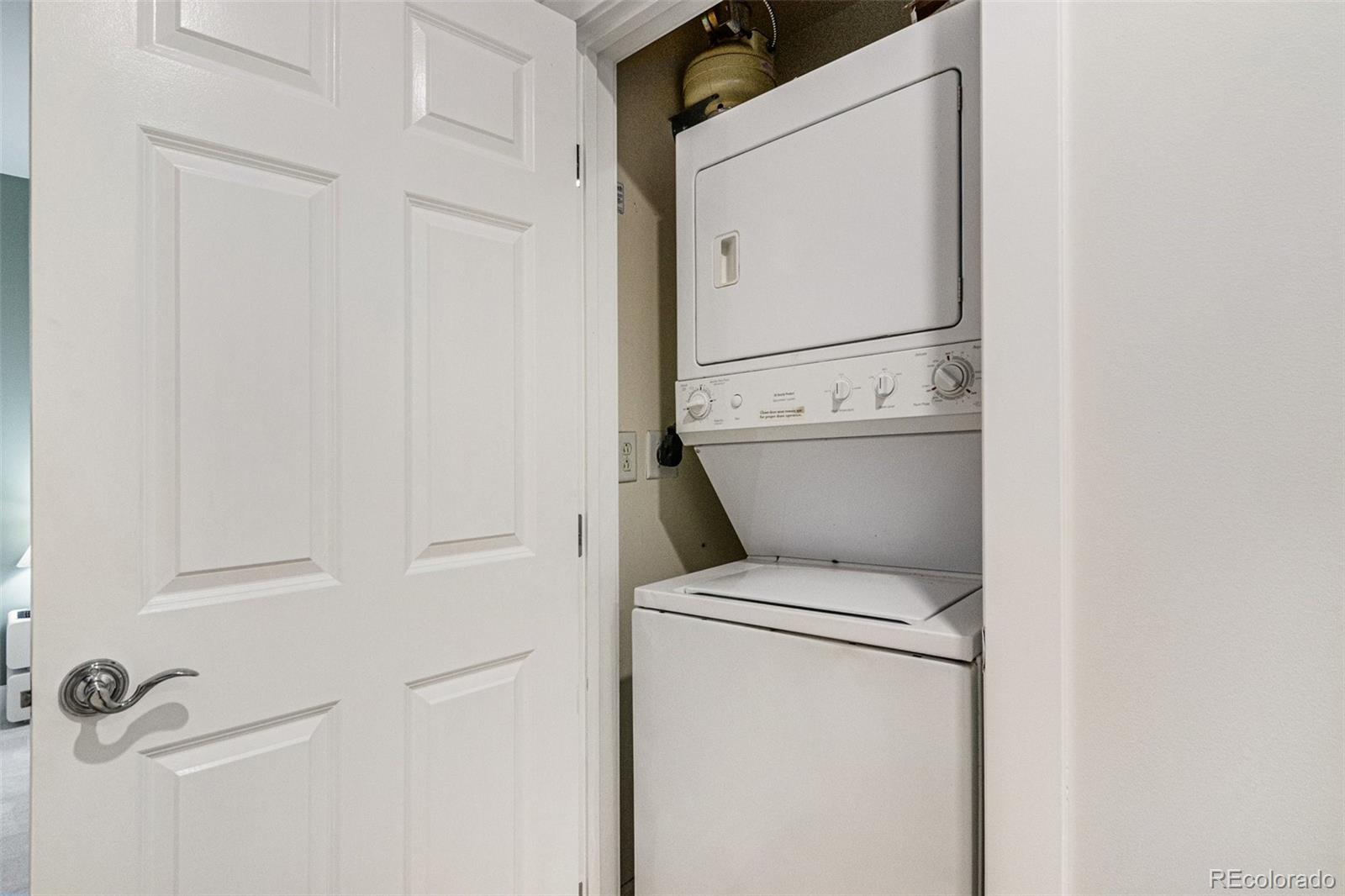 MLS Image #21 for 1630 n clarkson street,denver, Colorado