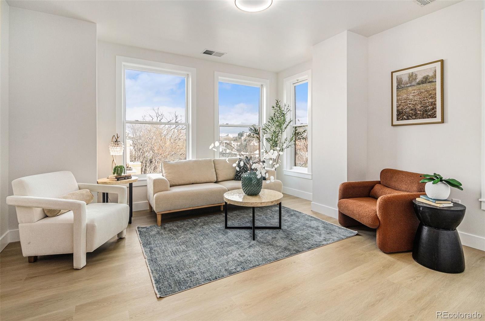 MLS Image #8 for 1630 n clarkson street,denver, Colorado