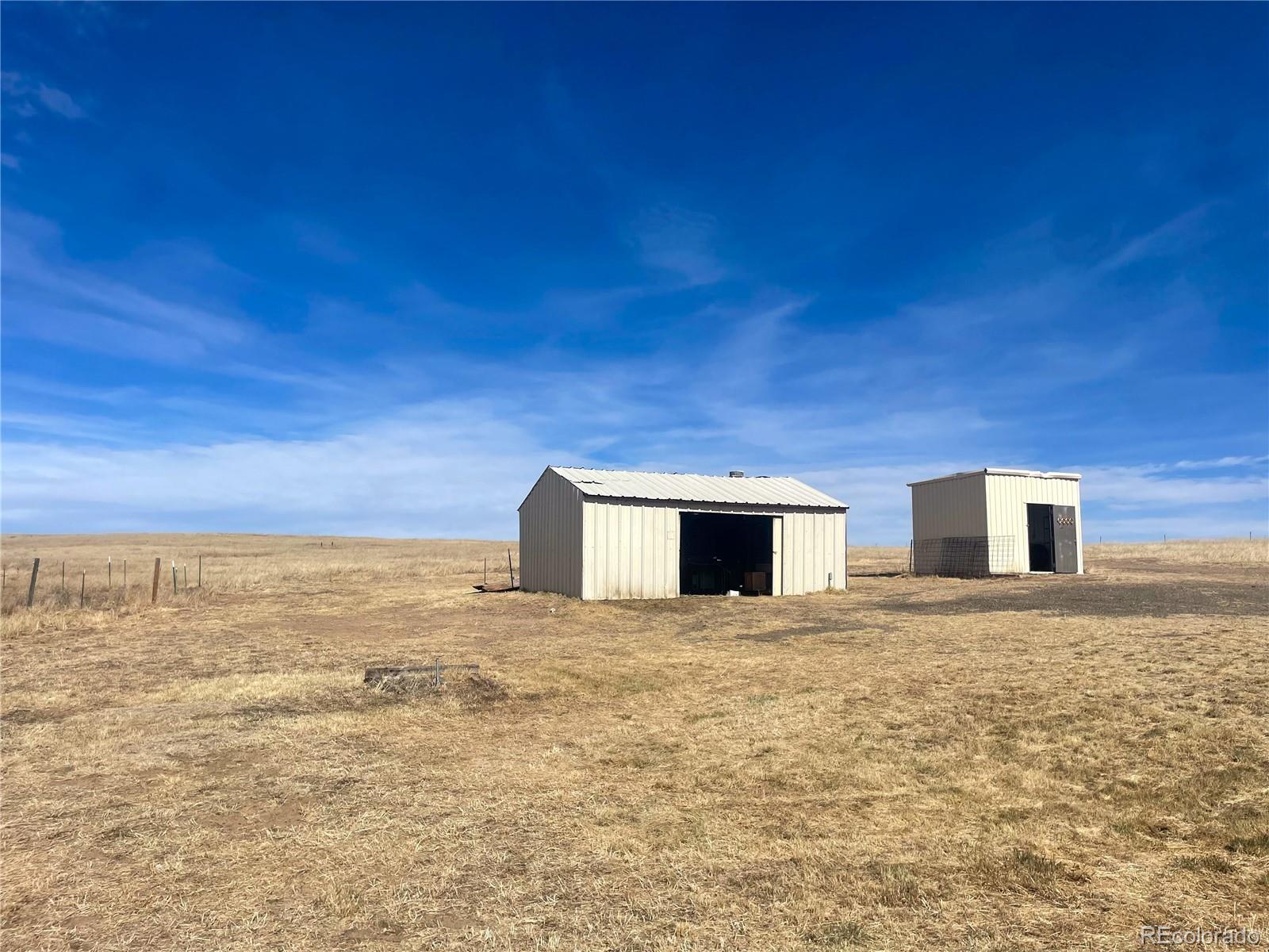 MLS Image #10 for 45005 e maplewood drive,bennett, Colorado