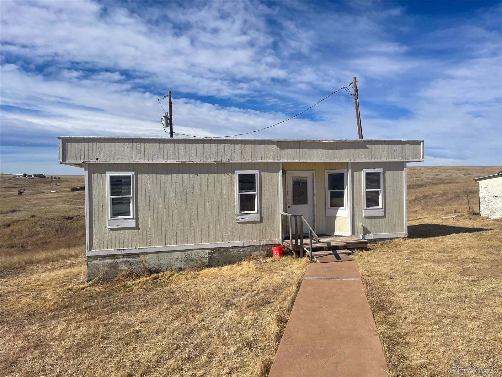 MLS Image #12 for 45005 e maplewood drive,bennett, Colorado
