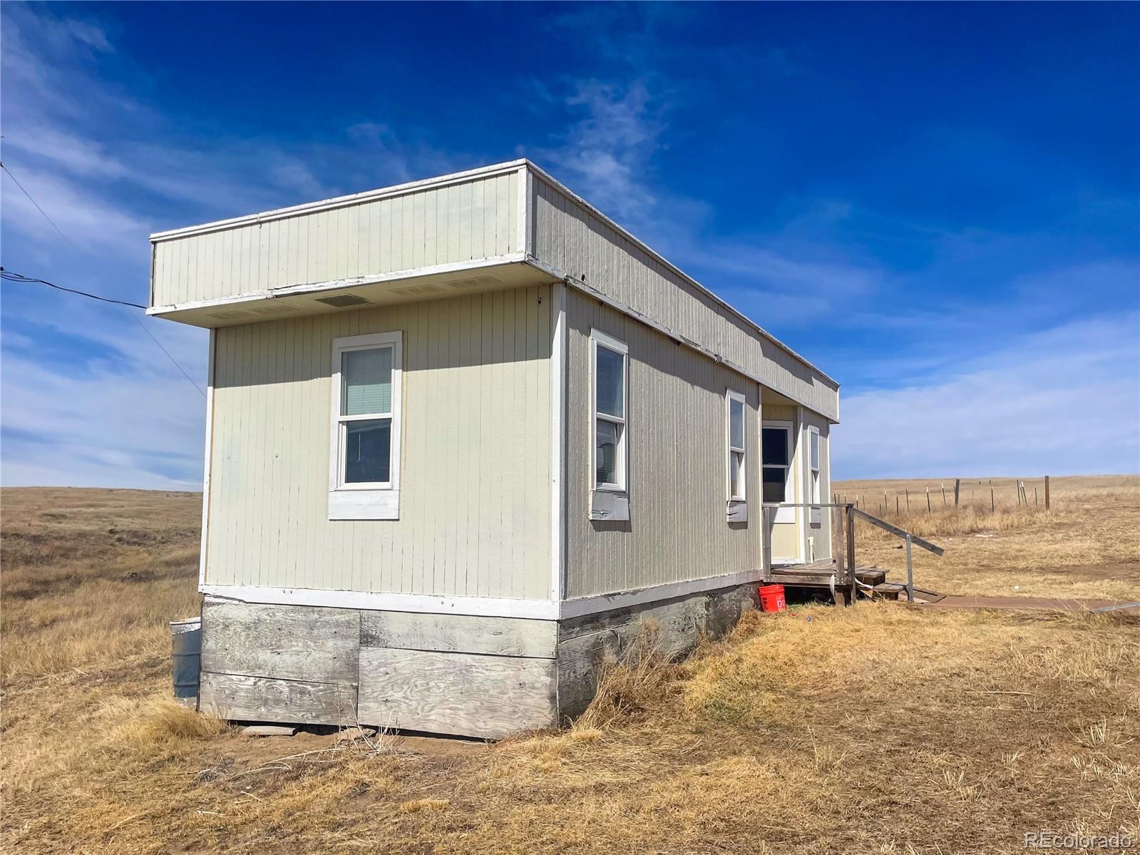 MLS Image #6 for 45005 e maplewood drive,bennett, Colorado