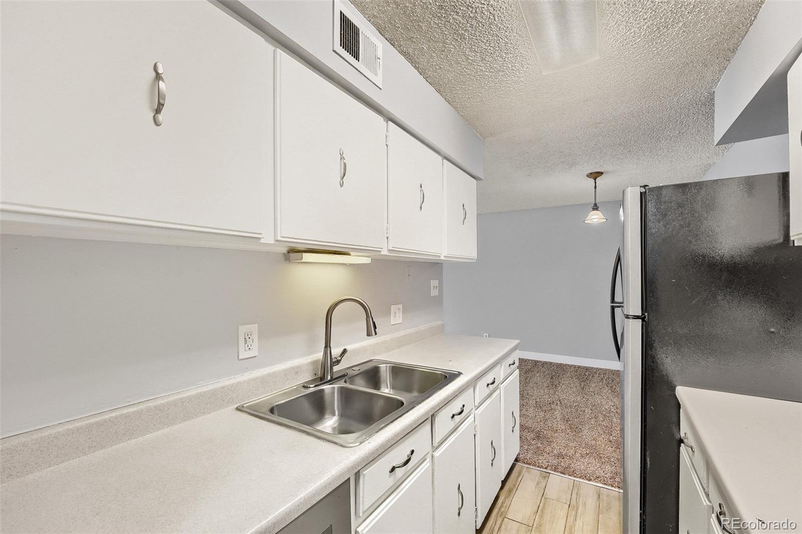 MLS Image #2 for 7355 e quincy avenue,denver, Colorado