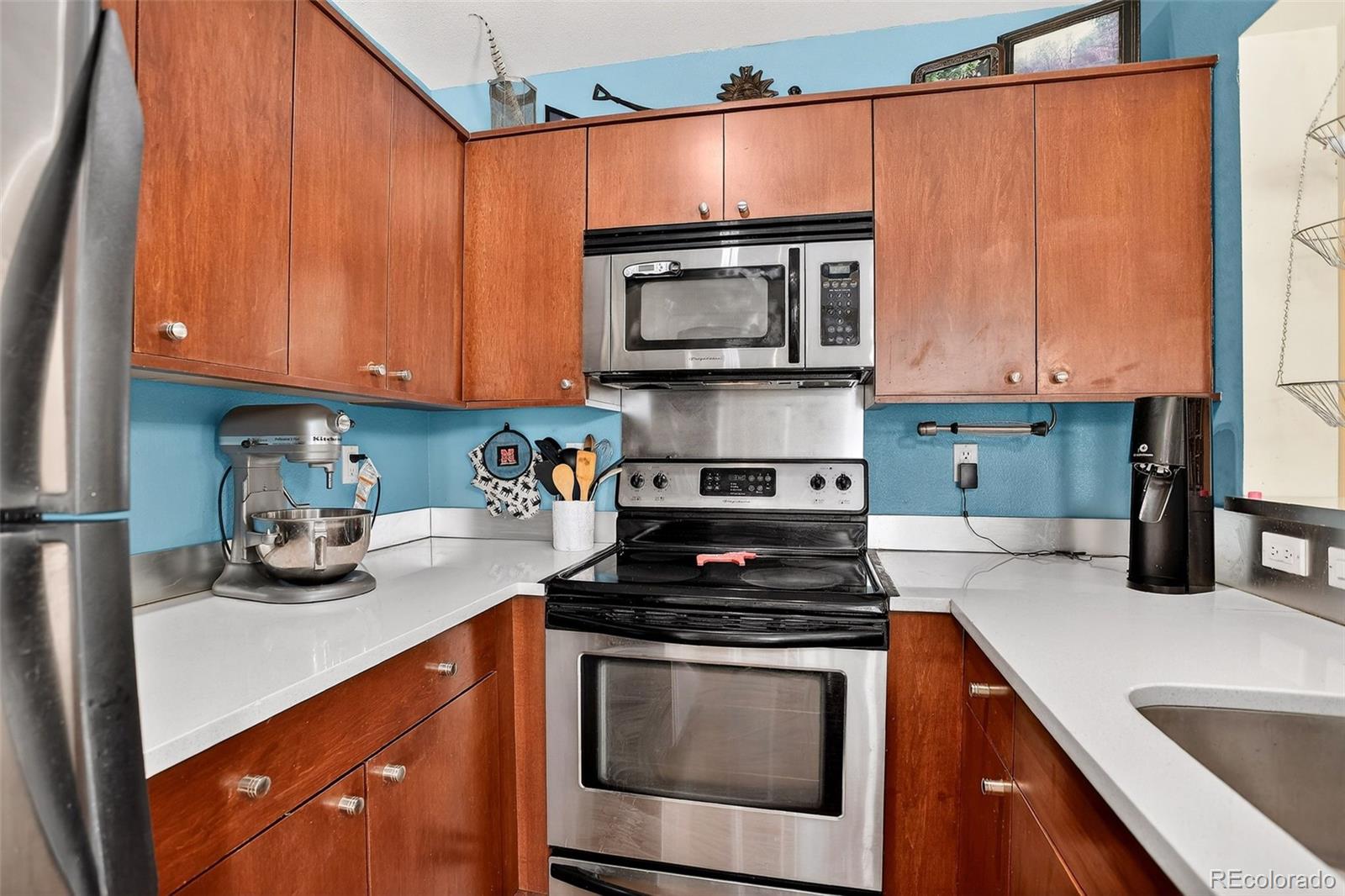 MLS Image #10 for 636 n washington street,denver, Colorado