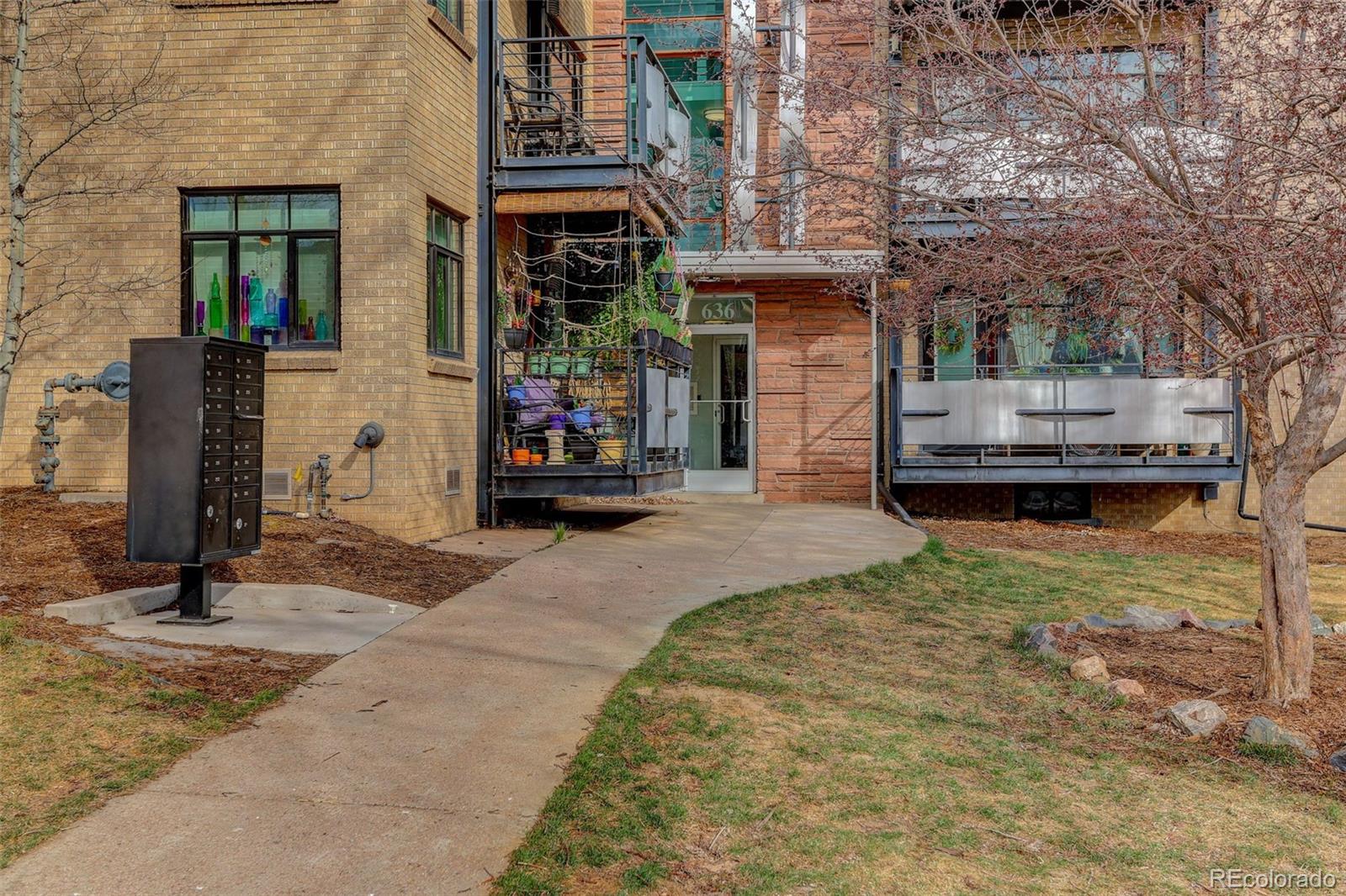 MLS Image #23 for 636 n washington street,denver, Colorado