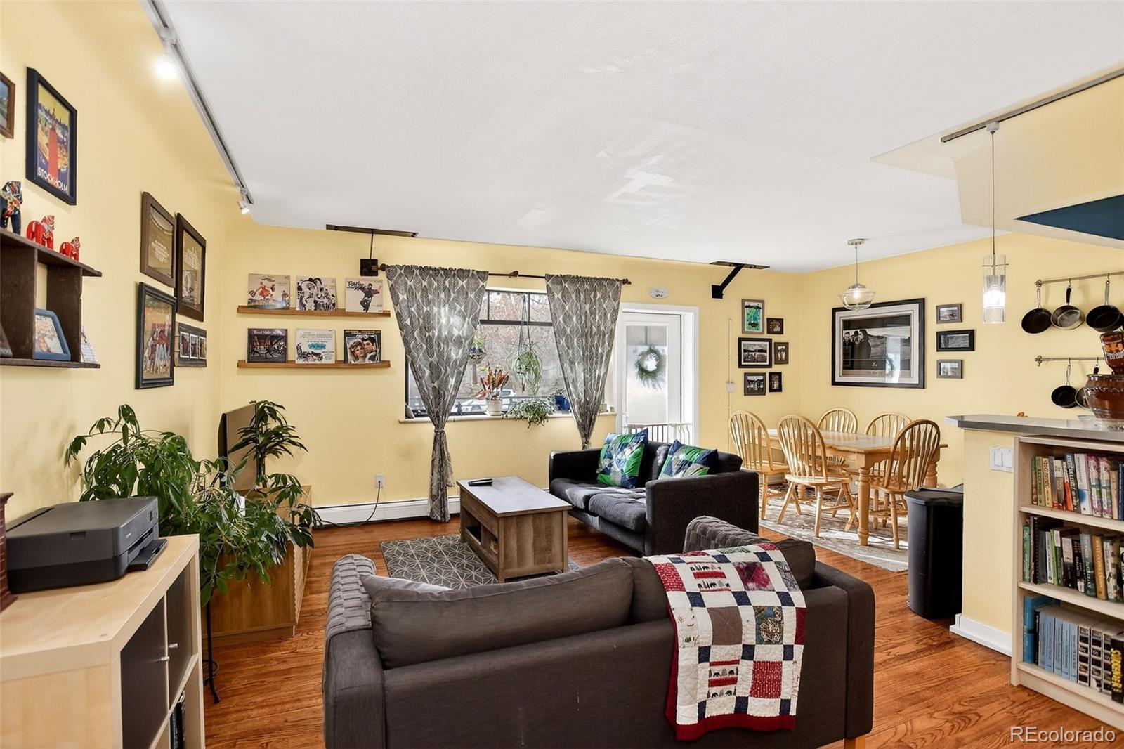MLS Image #8 for 636 n washington street,denver, Colorado