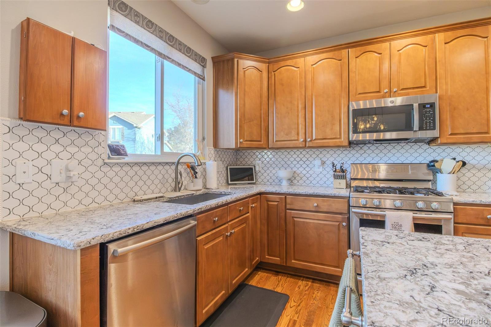 MLS Image #5 for 10460  quintero street,commerce city, Colorado