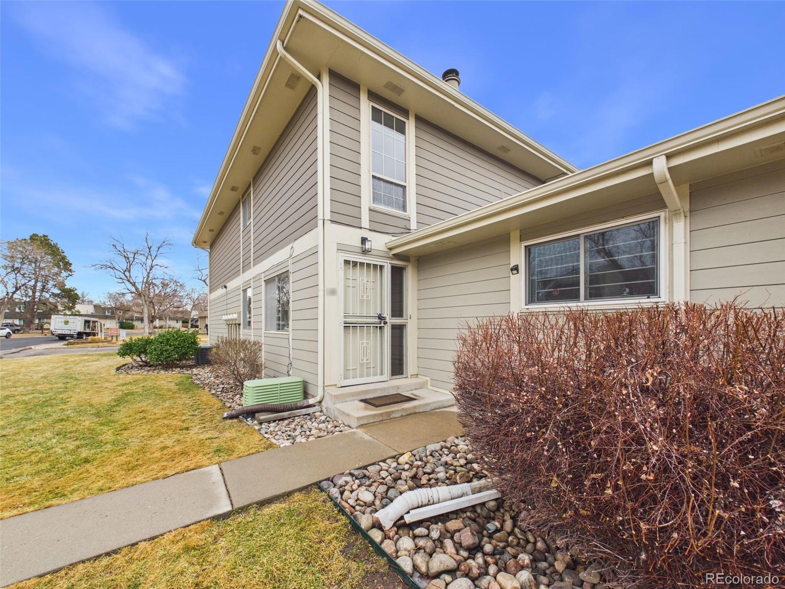 MLS Image #26 for 6650 e arizona avenue,denver, Colorado