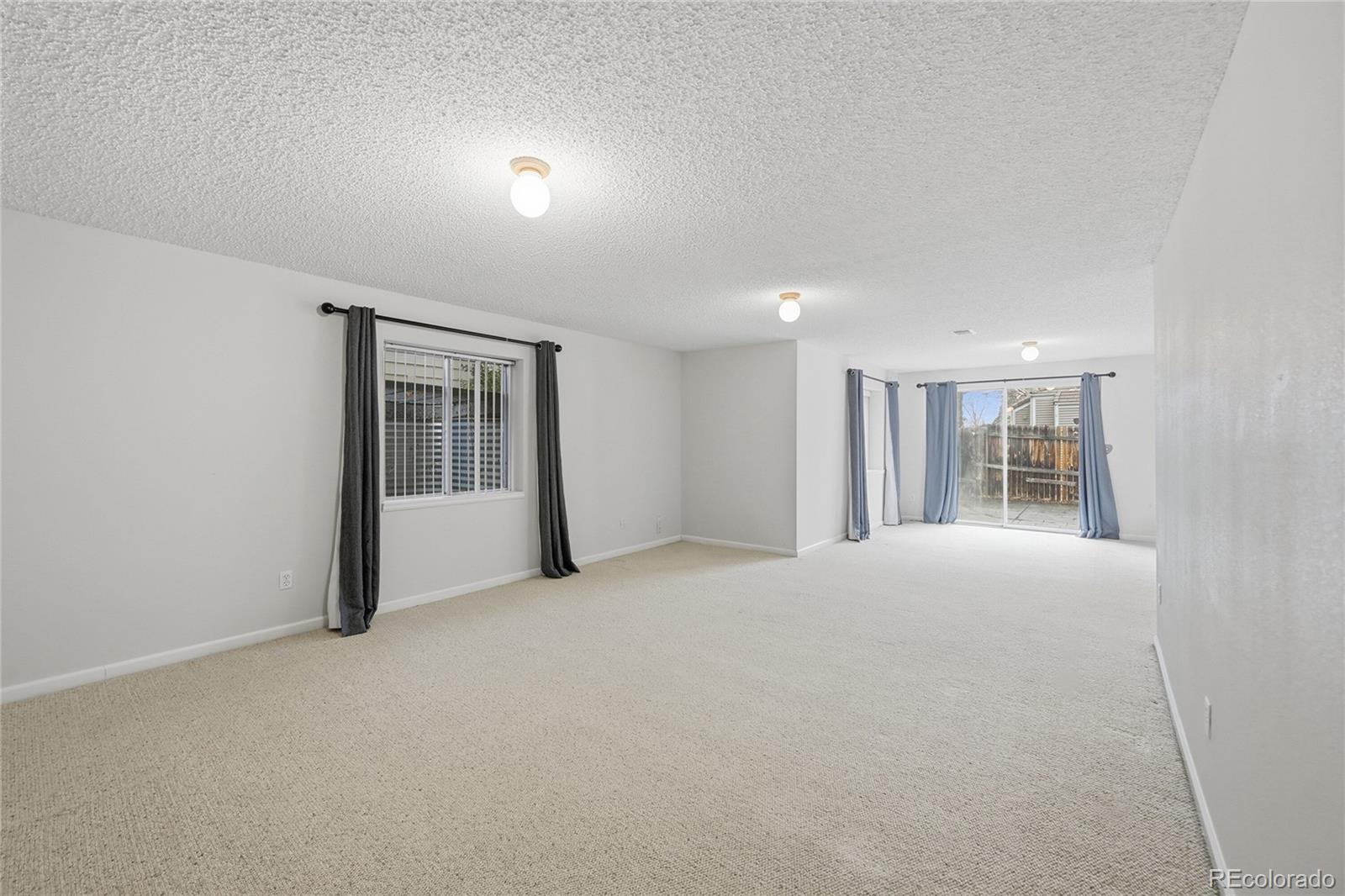 MLS Image #19 for 2243 s yosemite circle,denver, Colorado