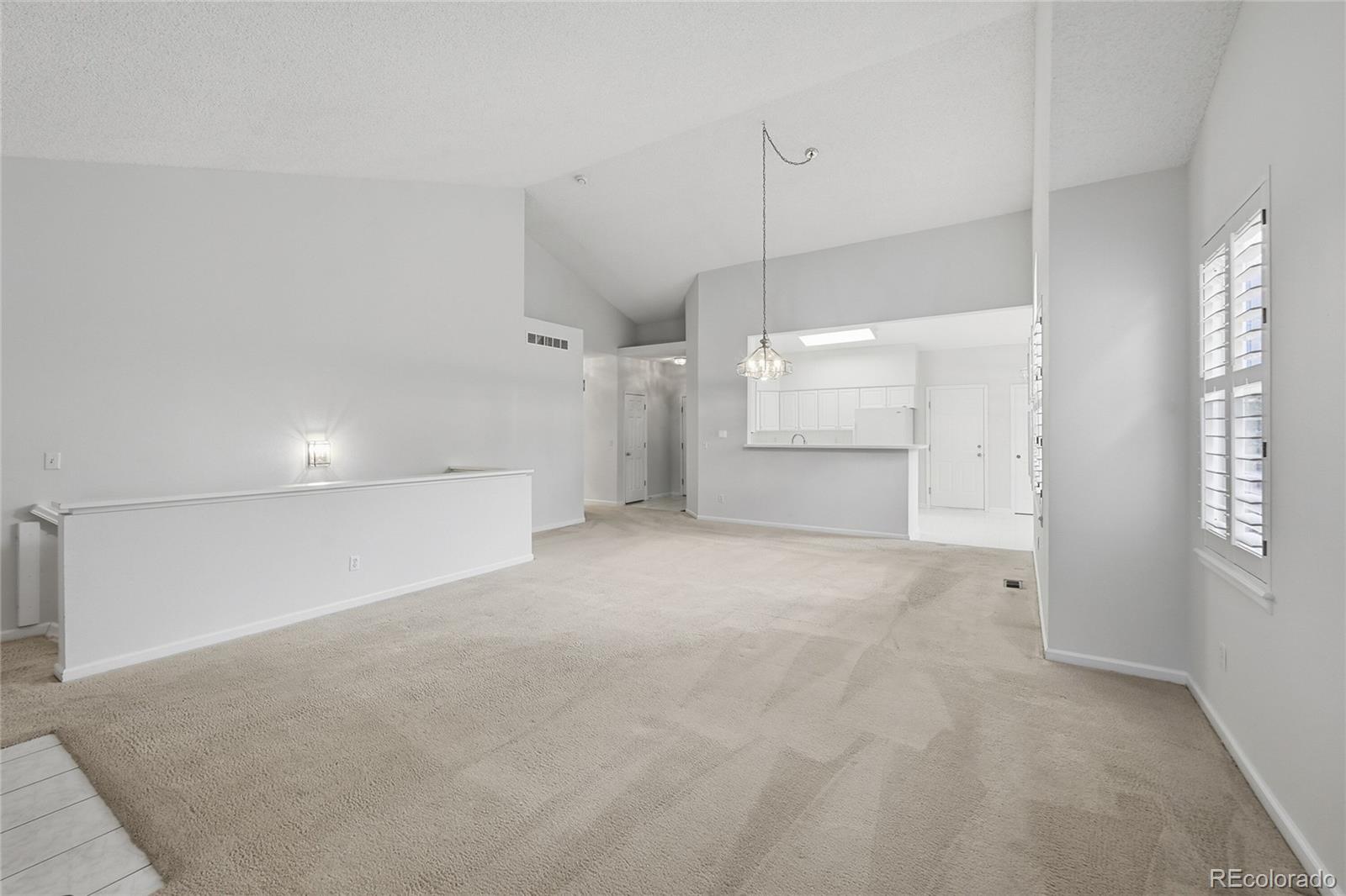 MLS Image #4 for 2243 s yosemite circle,denver, Colorado
