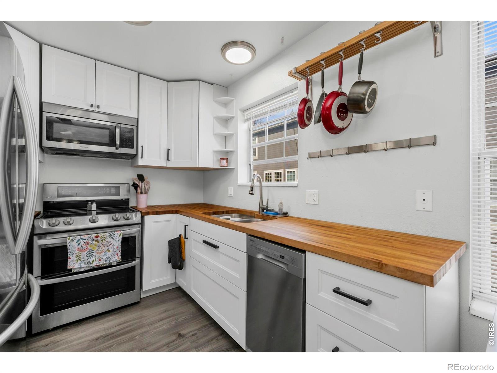 MLS Image #6 for 3200  azalea drive,fort collins, Colorado