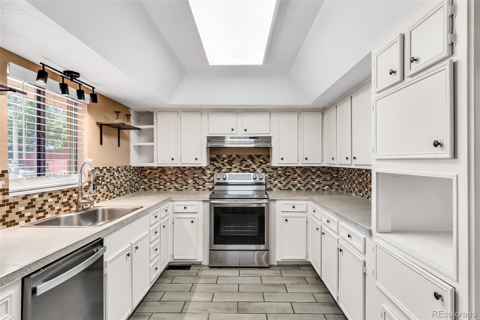 MLS Image #10 for 207  fremont ,penrose, Colorado