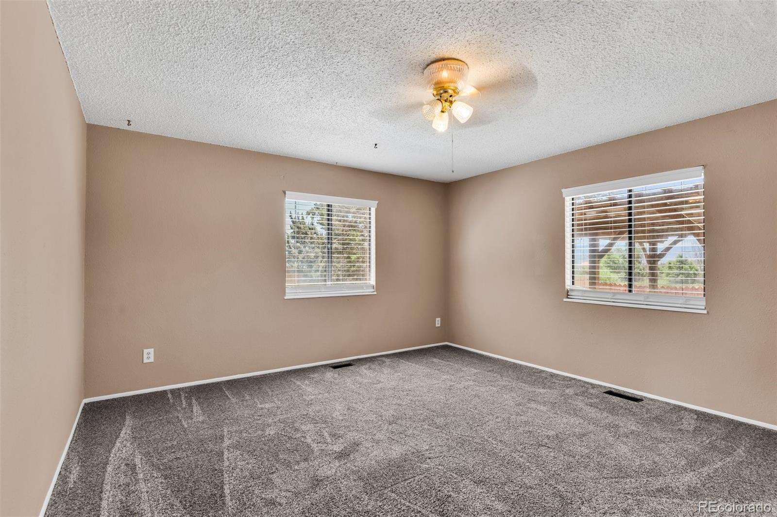 MLS Image #16 for 207  fremont ,penrose, Colorado