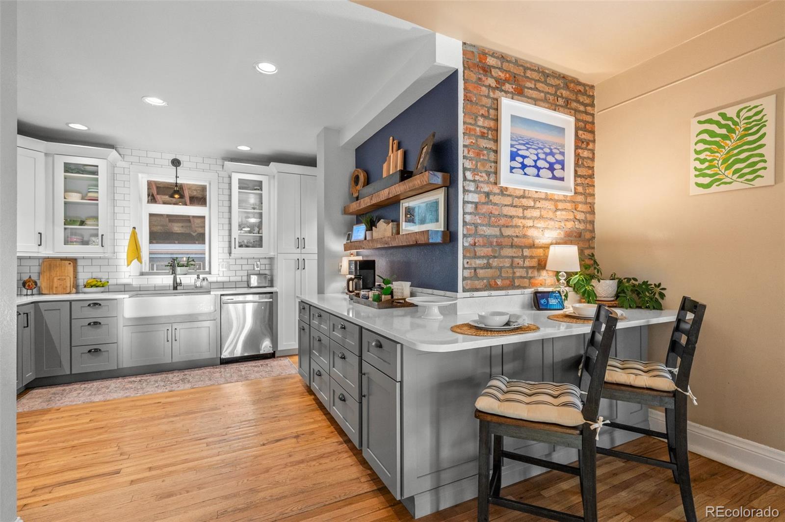 MLS Image #2 for 1134 s washington street,denver, Colorado
