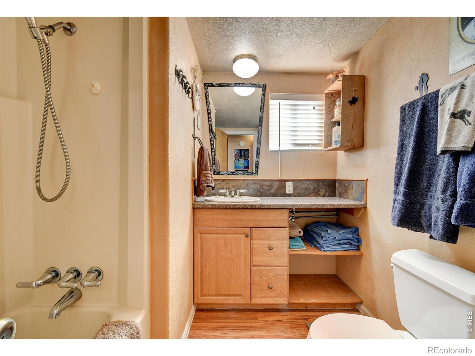 MLS Image #21 for 1500 s county road 21 ,loveland, Colorado