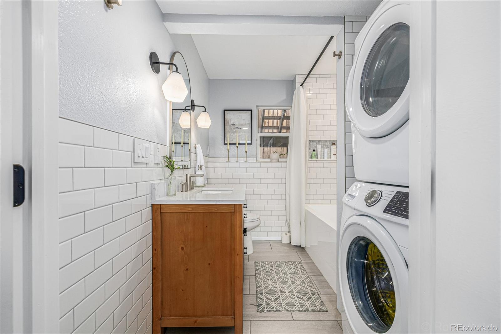 MLS Image #11 for 965  wolff street,denver, Colorado