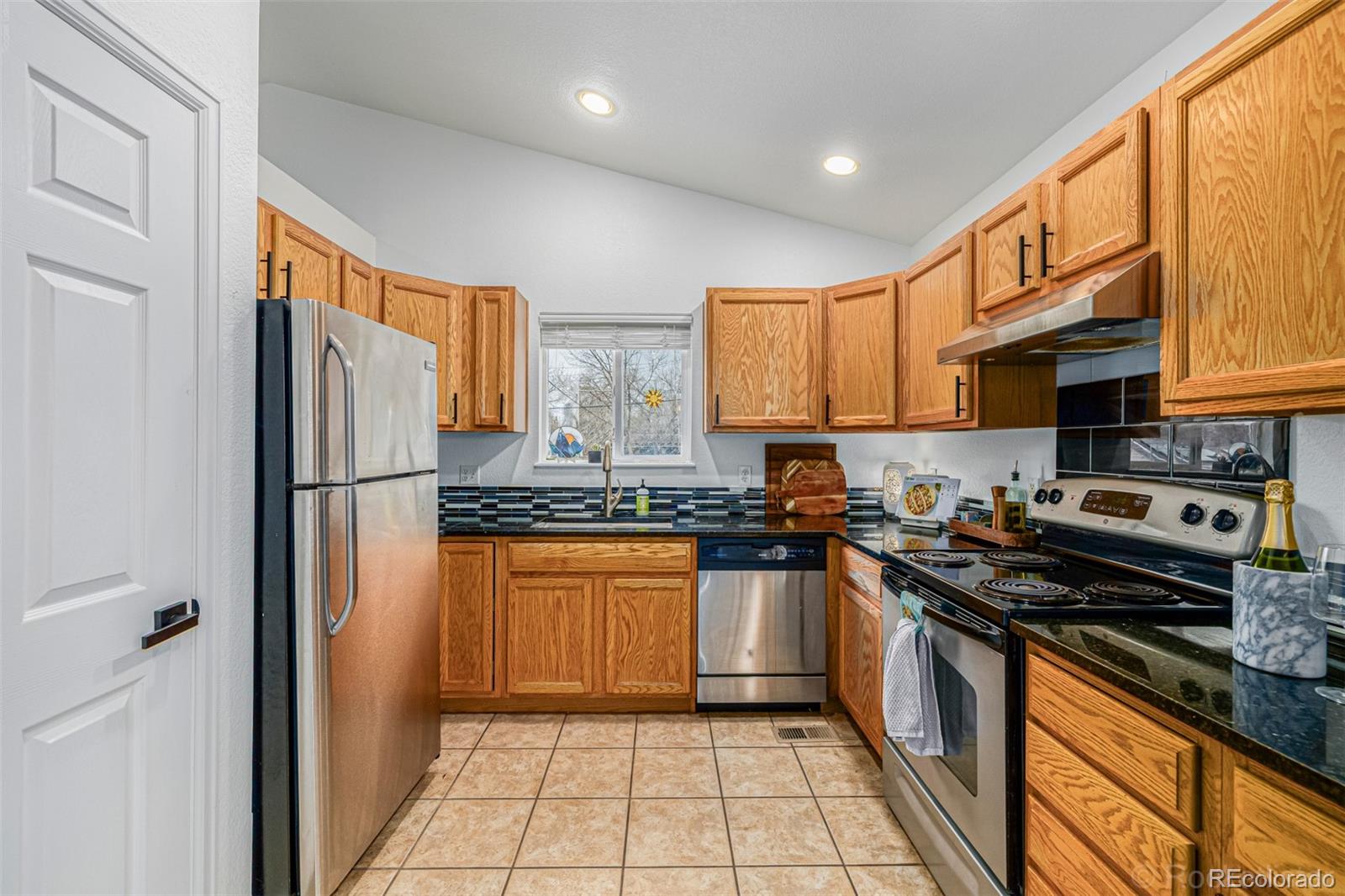 MLS Image #5 for 965  wolff street,denver, Colorado