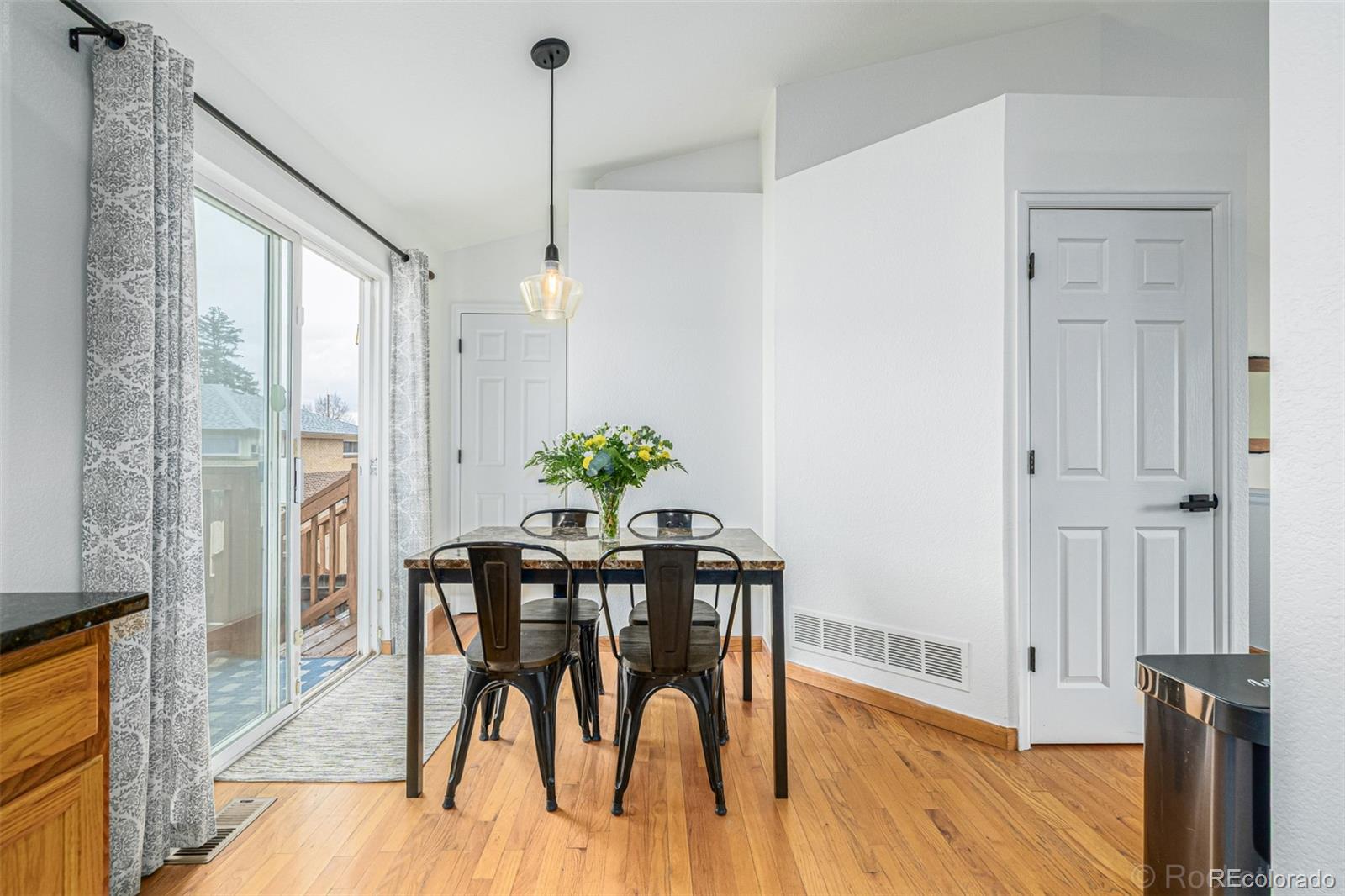 MLS Image #9 for 965  wolff street,denver, Colorado