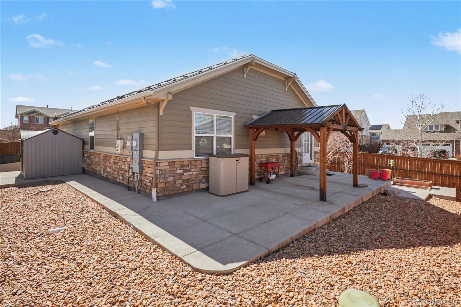 MLS Image #19 for 25445 e 4th place,aurora, Colorado