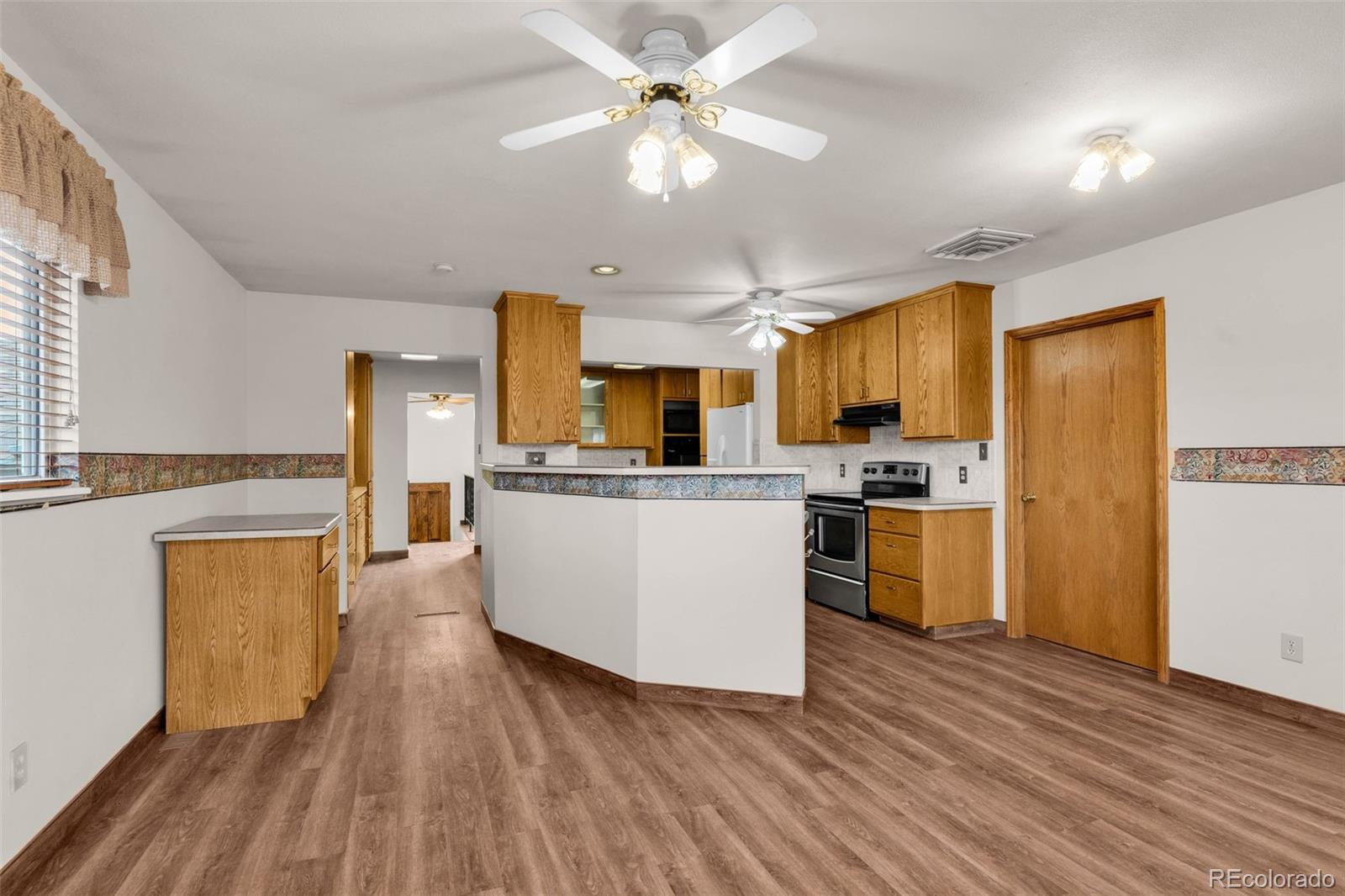 MLS Image #11 for 25451  parkview drive,pueblo, Colorado