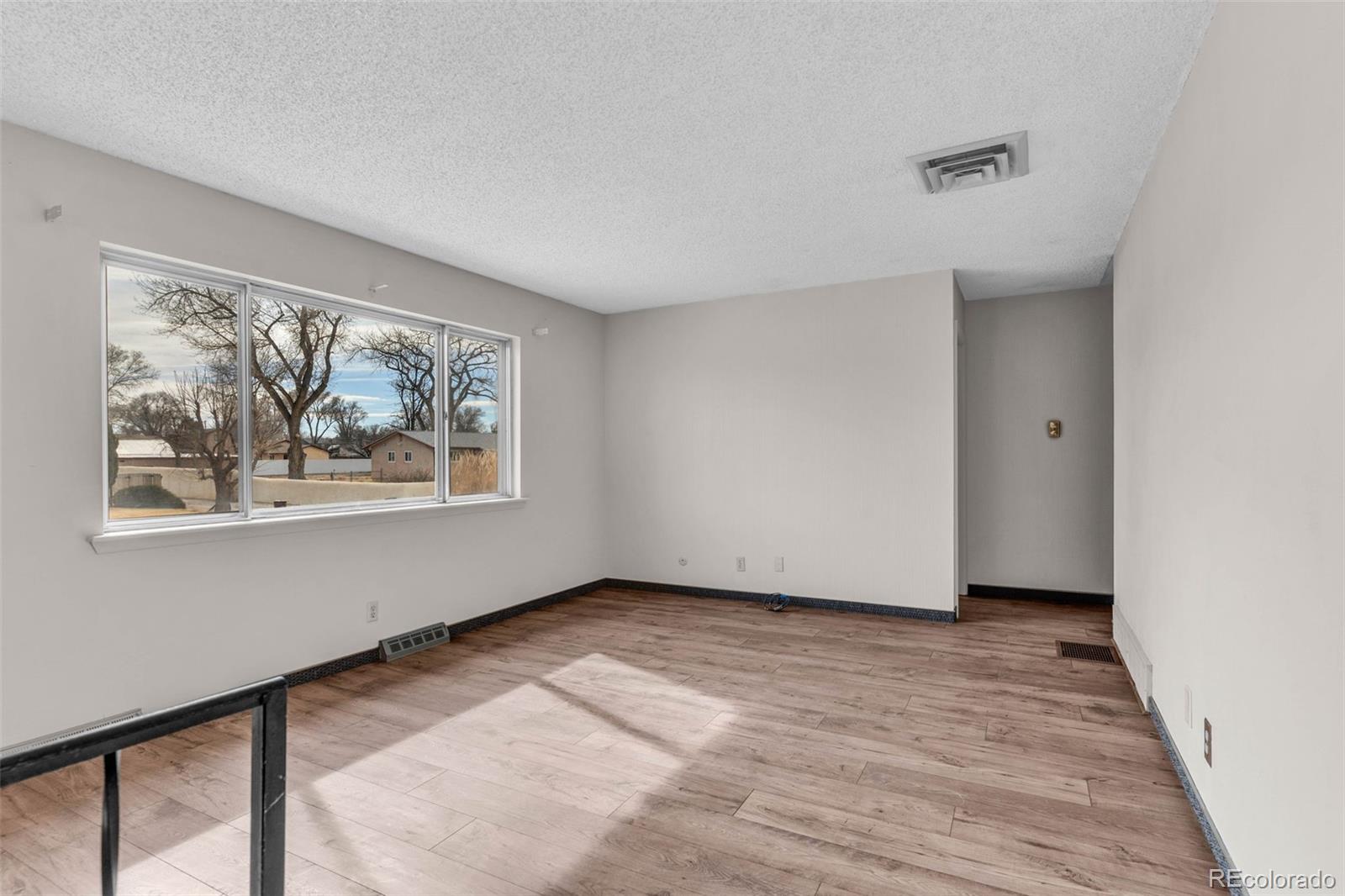 MLS Image #5 for 25451  parkview drive,pueblo, Colorado