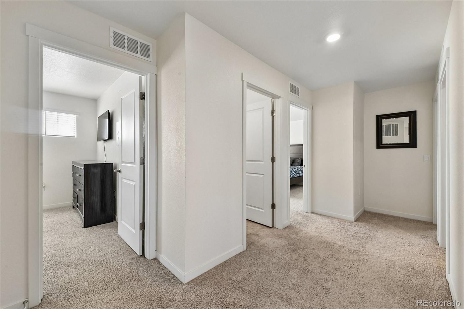 MLS Image #13 for 37 s waterloo street,aurora, Colorado