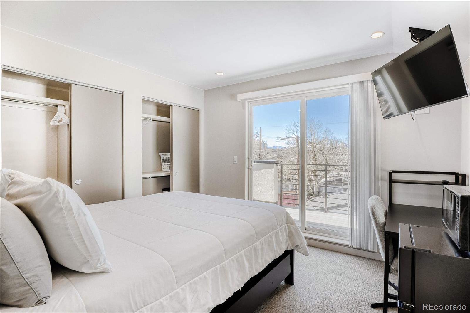 MLS Image #14 for 1417  irving street,denver, Colorado