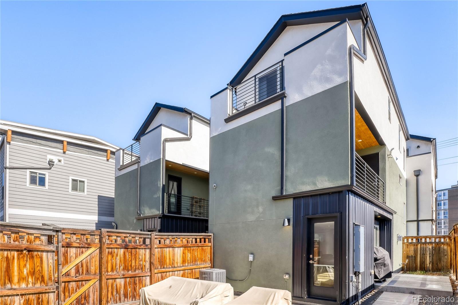 MLS Image #24 for 1417  irving street,denver, Colorado