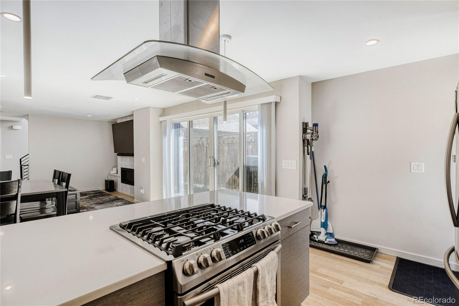 MLS Image #7 for 1417  irving street,denver, Colorado