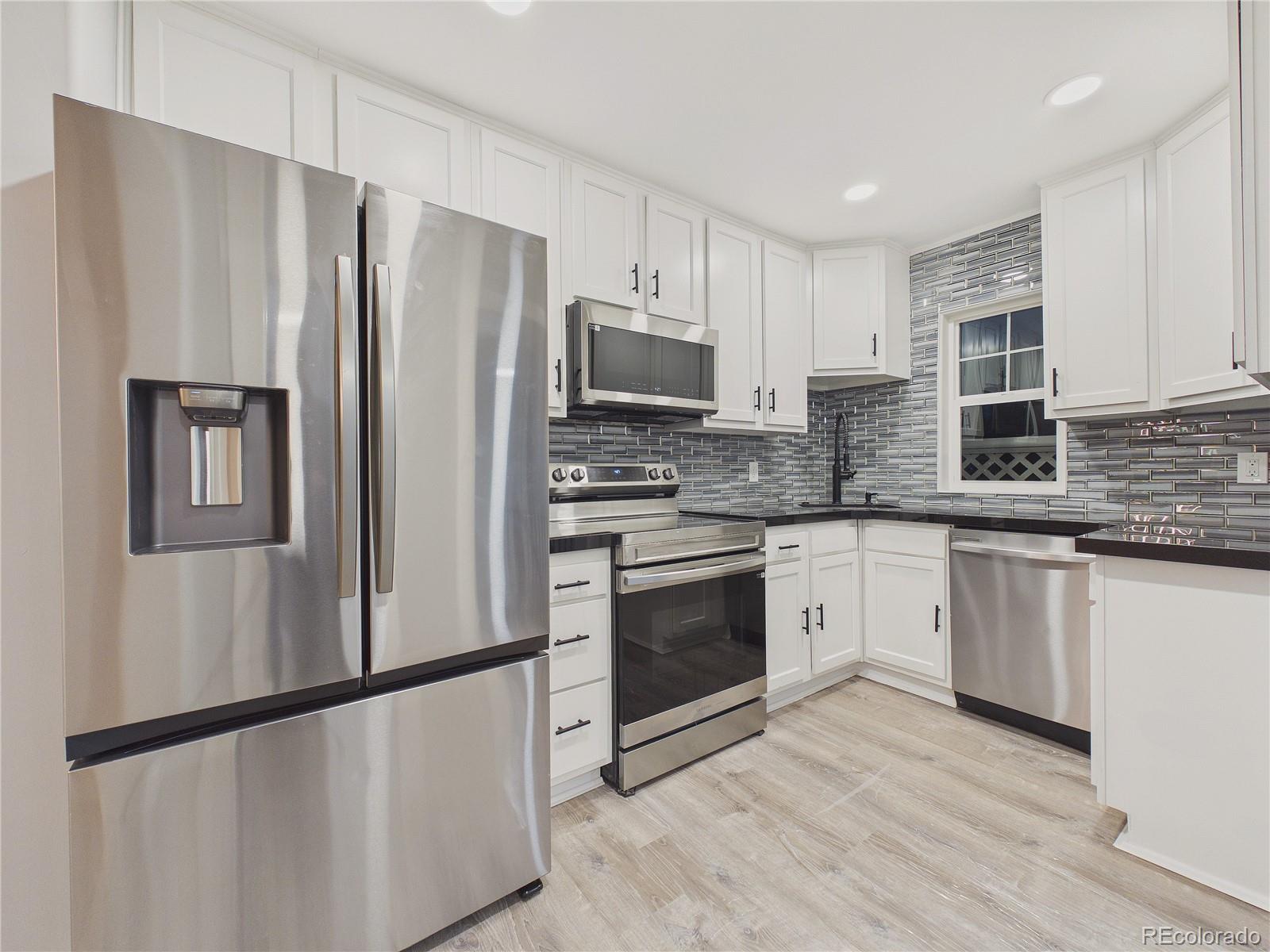 MLS Image #14 for 1784 s downing street,denver, Colorado