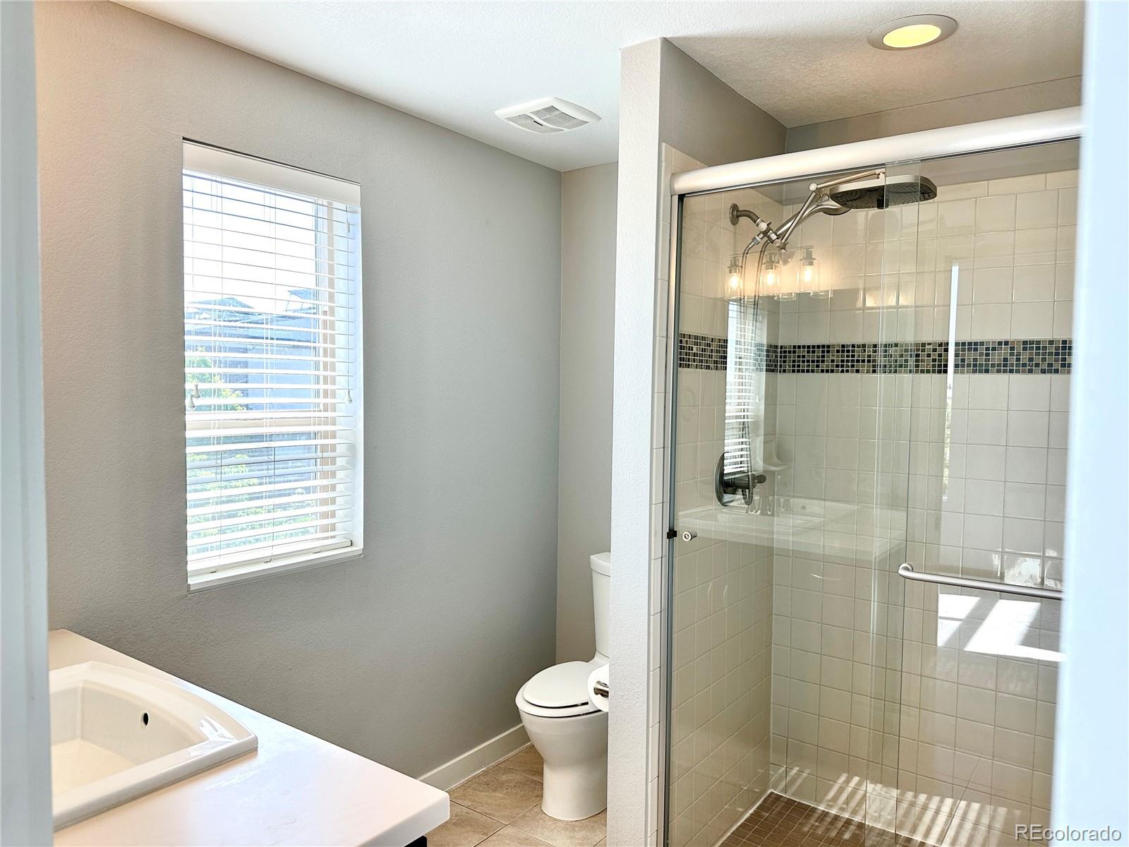 MLS Image #16 for 3045 n geneva street,denver, Colorado