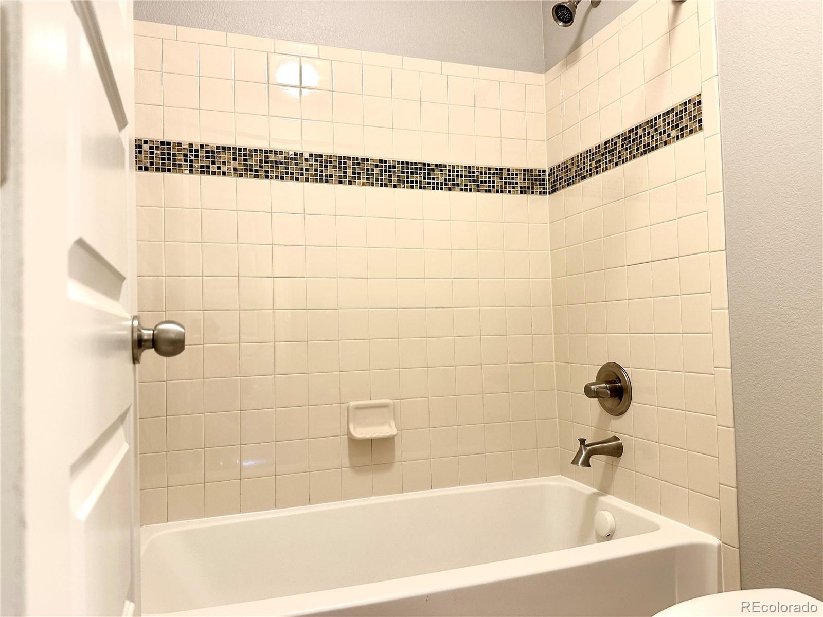 MLS Image #23 for 3045 n geneva street,denver, Colorado