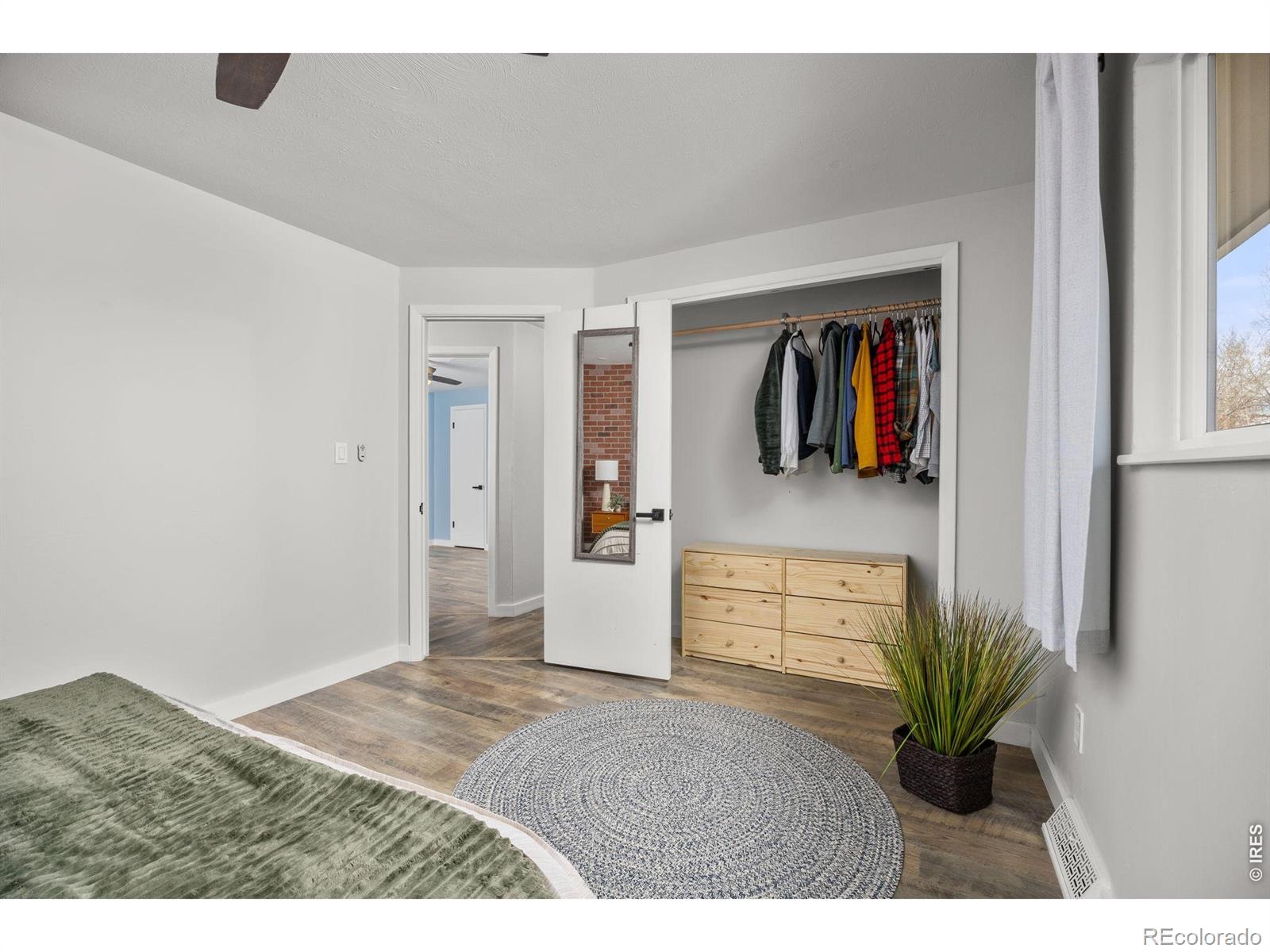 MLS Image #12 for 4747 s oak court,littleton, Colorado
