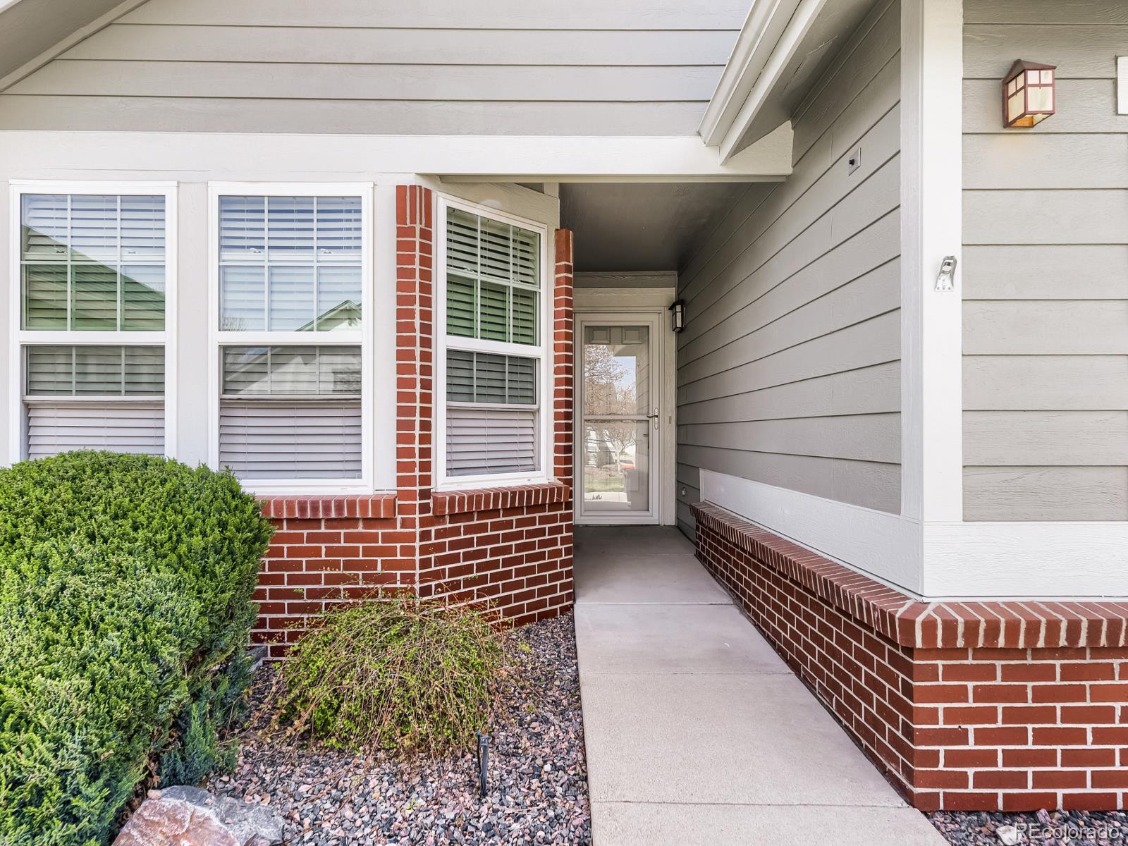 MLS Image #2 for 23682 e links place ,aurora, Colorado